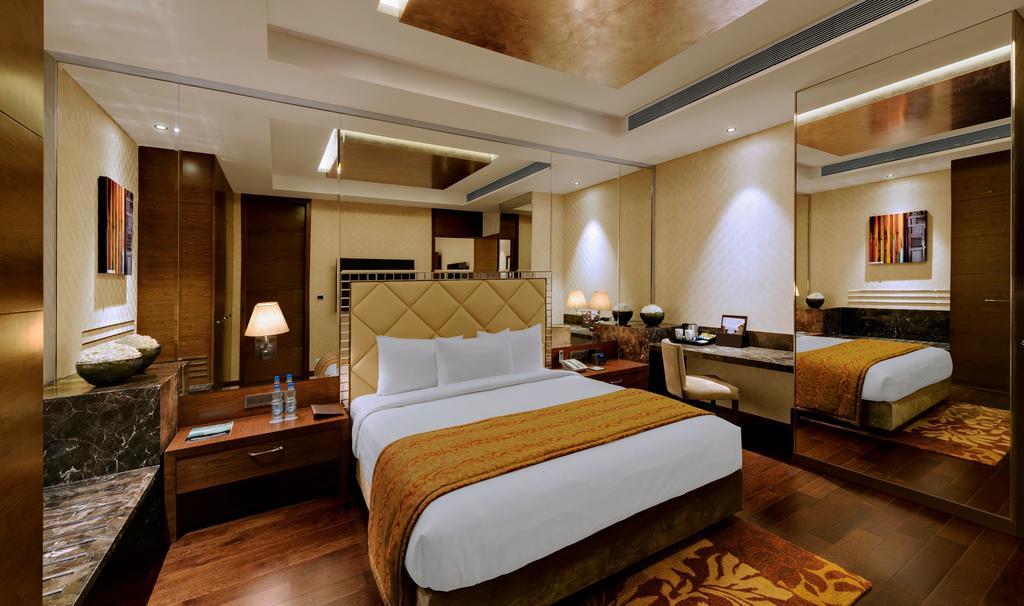 Niranta Transit Hotel Terminal 2 Arrivals/Landside Bombay Esterno foto