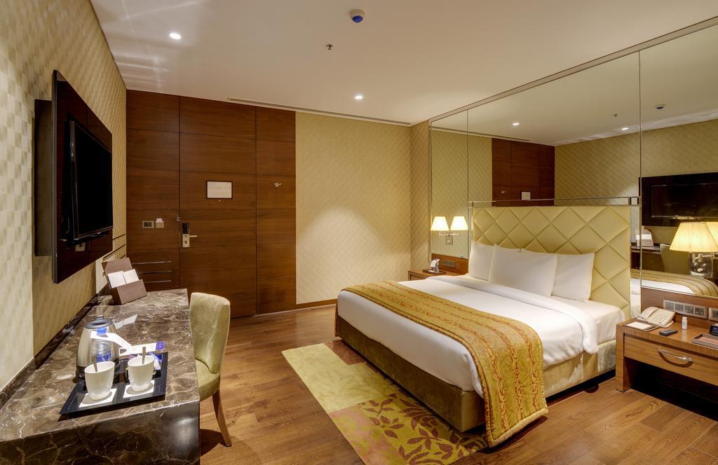 Niranta Transit Hotel Terminal 2 Arrivals/Landside Bombay Esterno foto