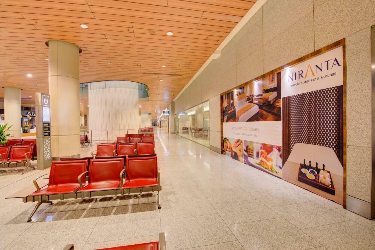 Niranta Transit Hotel Terminal 2 Arrivals/Landside Bombay Esterno foto