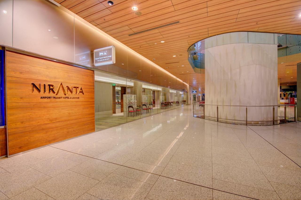 Niranta Transit Hotel Terminal 2 Arrivals/Landside Bombay Esterno foto