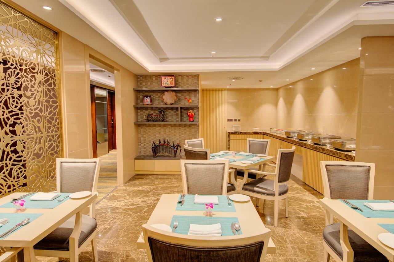 Niranta Transit Hotel Terminal 2 Arrivals/Landside Bombay Esterno foto